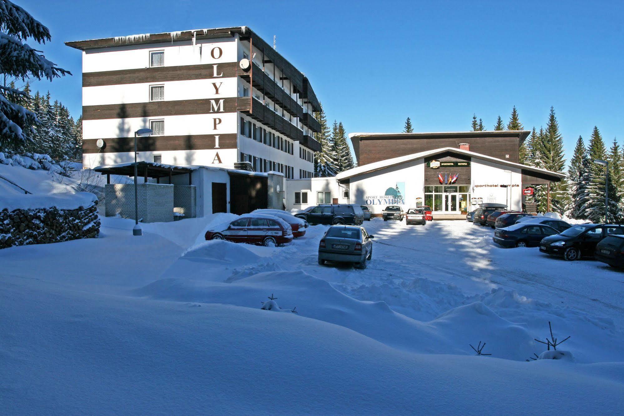 Sporthotel Olympia Stachy 外观 照片